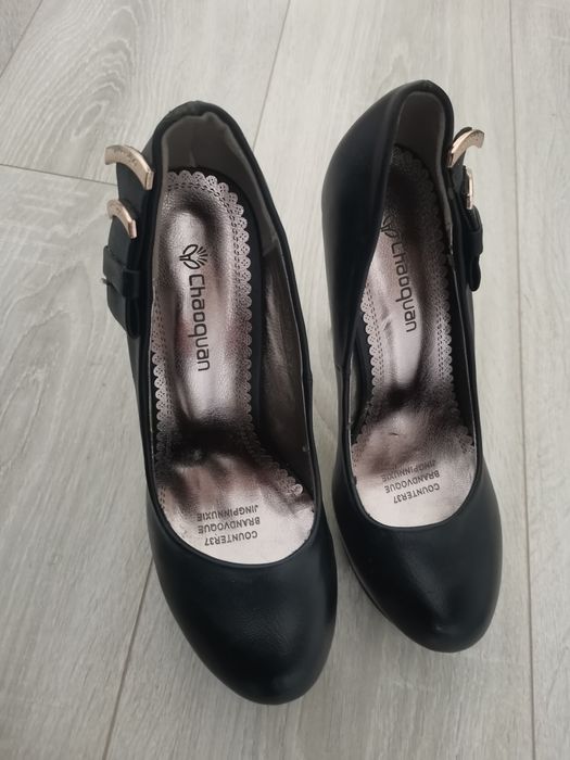 Pantofi dama cu toc 37
