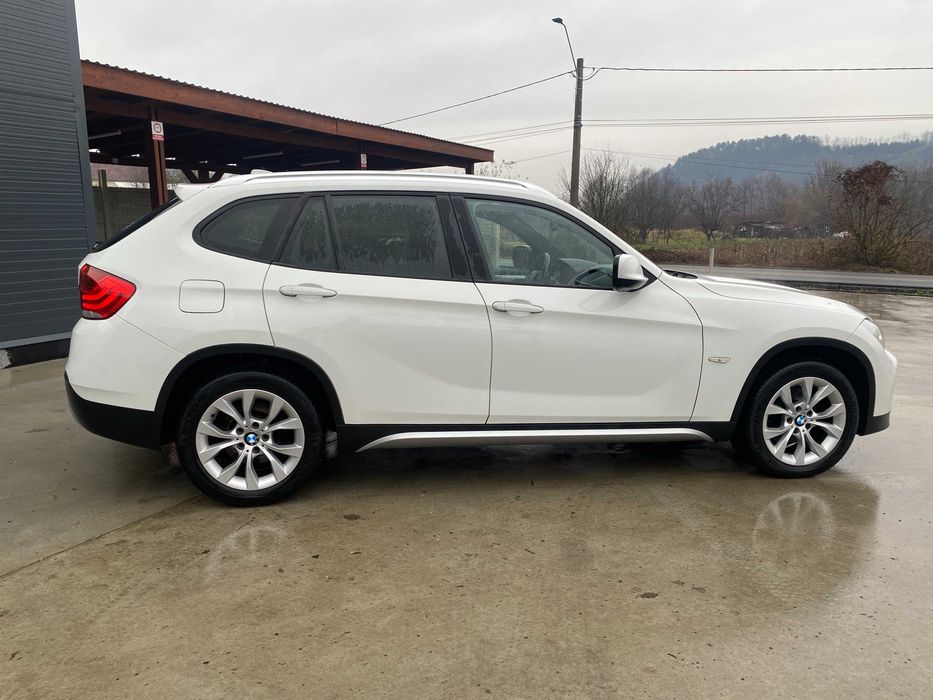 BMW X1 2012 — imagine 5