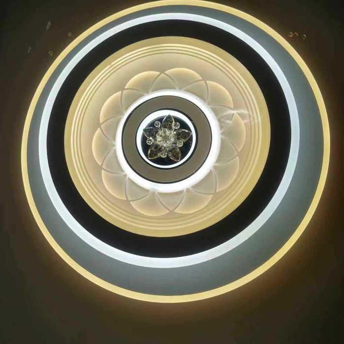 Xaytichni pilafon 3 xil svetda yonadi