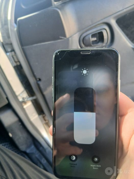 Apple x   kh/a region