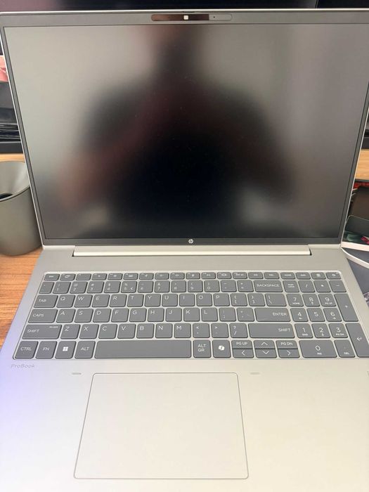 HP ProBook G11 16” / Intel Ultra 5 / 24GB RAM / 512GB SSD / Windows 11 Pro / Ca nou