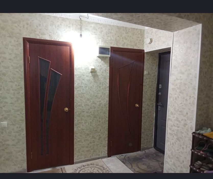 Продам двух комнатную квартиру