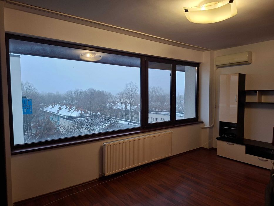 Garsoniera Vanzare pe Strada Pajurei