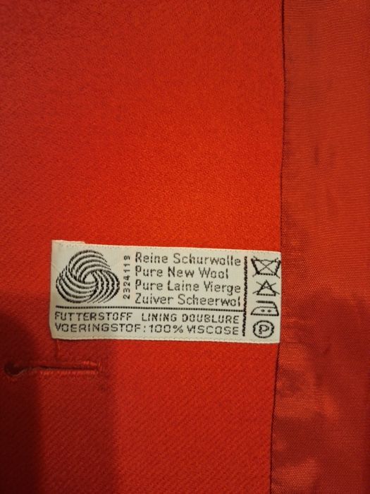 Sacou și fustă din lână