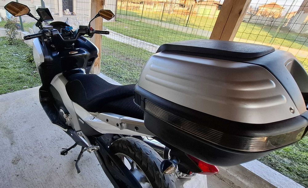 Honda Integra NC700D