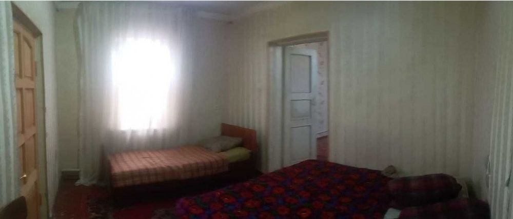 Яшнобод тум.Дустлик м.олдида коттеджда 2 хона ижарага берилади