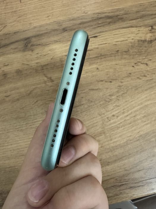 IPhone 11оригинал с гарантией