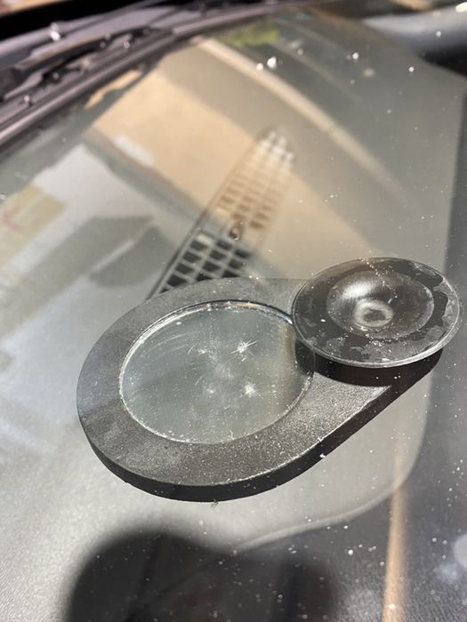 Лепене и Възстановяване на спукани автостъкла за гр.Плевен и областта