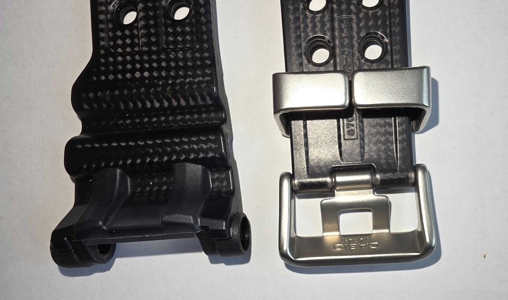 Нова оригинална каишка Casio Black Carbon Fibre Band
