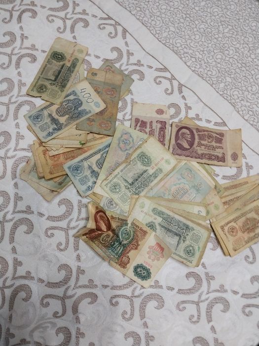 Продам старые советские деньги