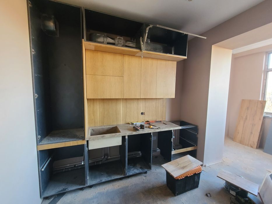 Mebel tamerlaymiza va sochi yigamiza oshxona stoleshnitsa almashtiram