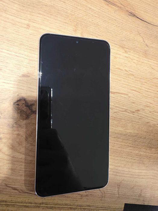 Samsung Galaxy S22, 256 GB, неразличим от нов