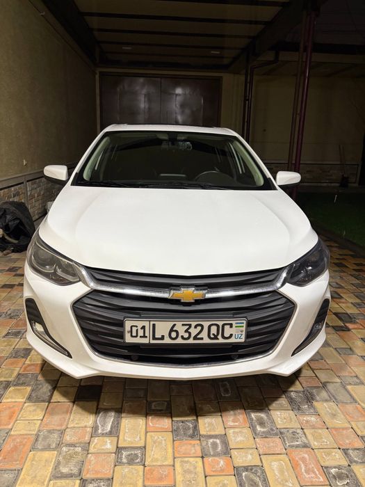 Onix Premier 2 sotiladi propani bor