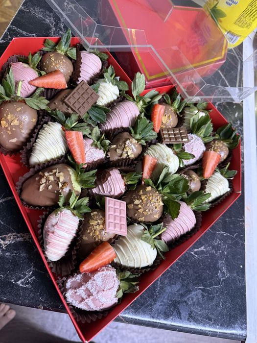 Акция акция 12 штук 6000тенге