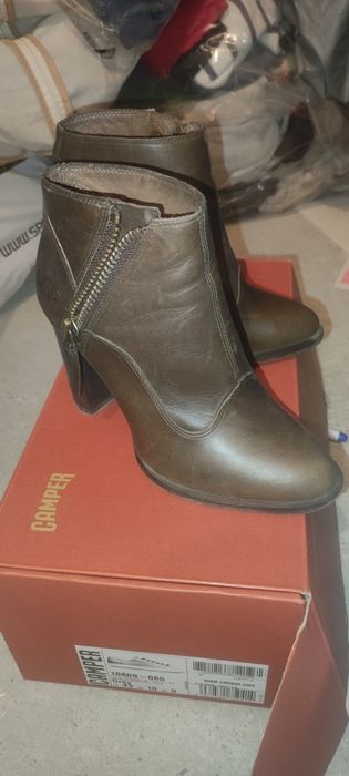 UGG Уникални обувки/ боти естествена кожа