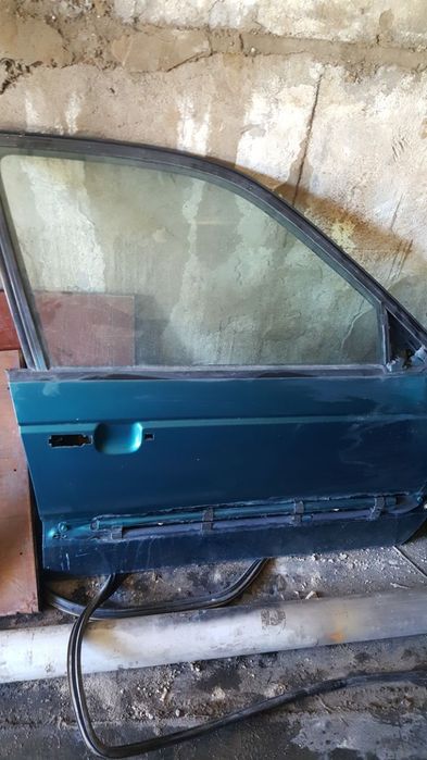 Продам запчасти на пассат б3 passat b3
