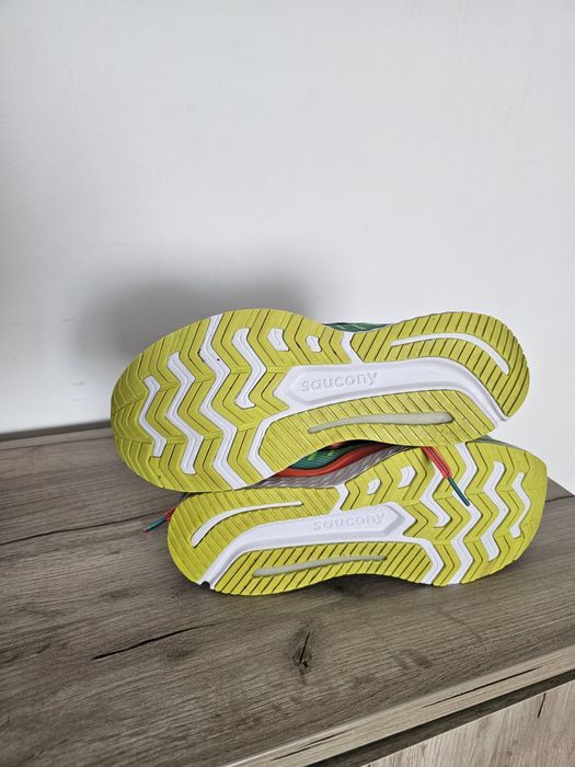 Saucony guide 13