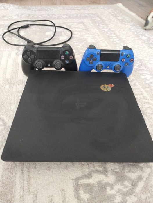 PS 4 поколение slim and limited