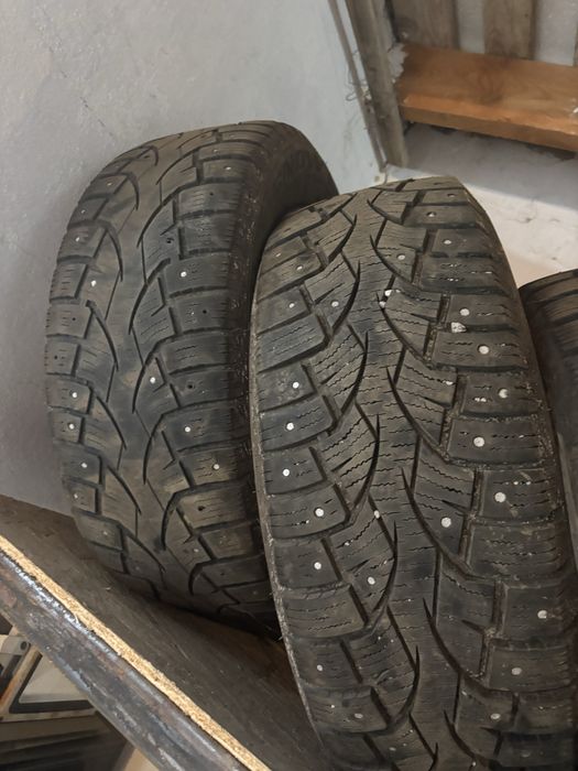 215.60R16 покришаа. Сатылады