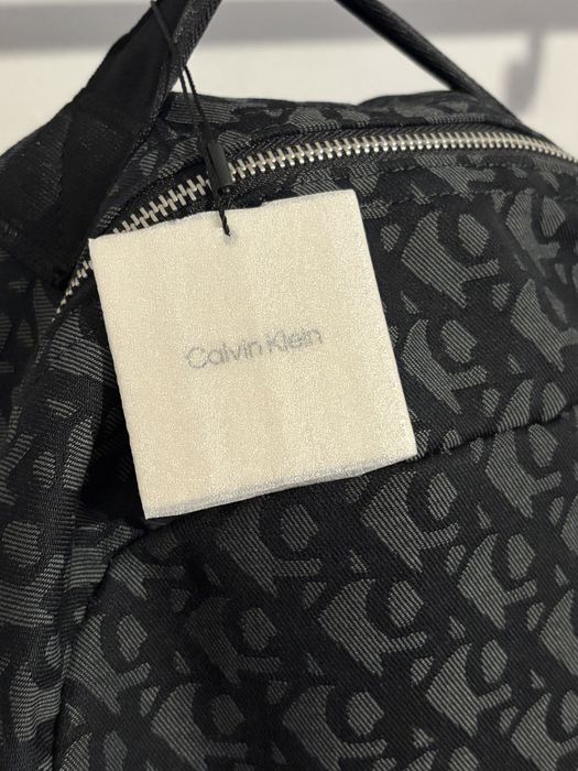 Продам рюкзак Calvin Klein