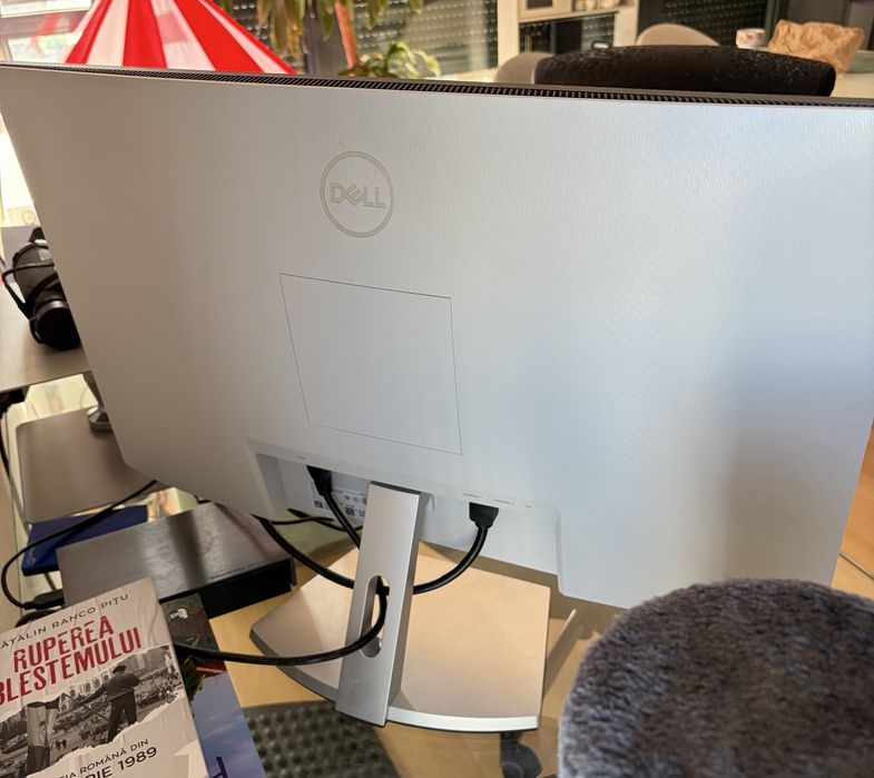 Monitor LED DELL 27” Full HD