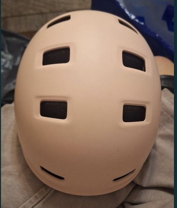 Детска каска за момиченце