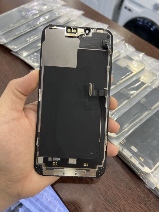 Ekran ( displey ) iPhone madellariga orginal zavod