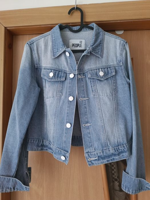 Две куртки джинсовые