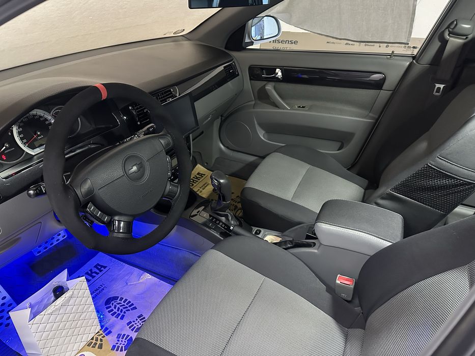 Продам свой автомобиль Ласетти 1.8