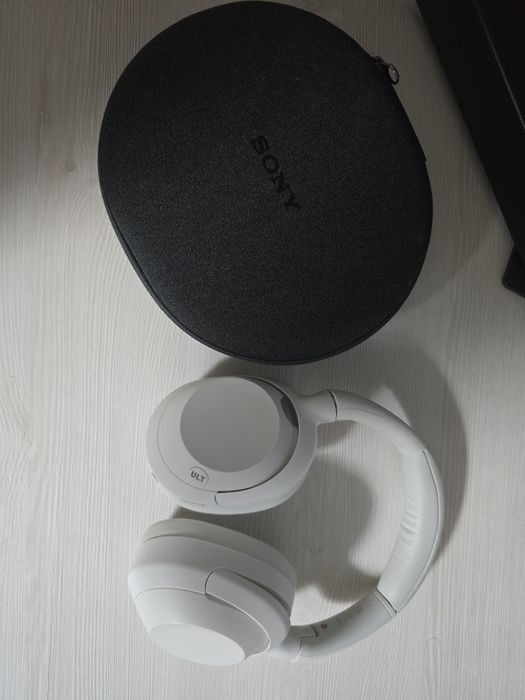 Căști sony ULT WEAR