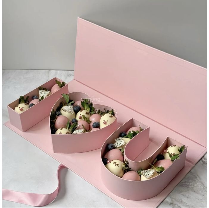 Клубника/банан в шоколаде