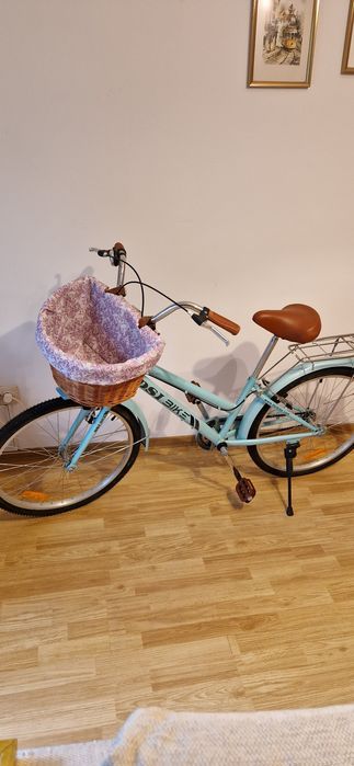 Bicicleta dama, 24 inch, V-brake, cos cumparaturi, portbagaj, sonerie,