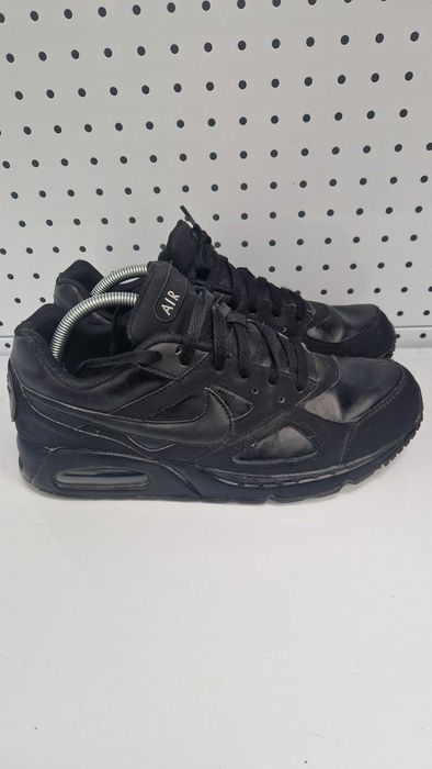 Оригинални мъжки маратонки- Nike Air Max Ivo Itr