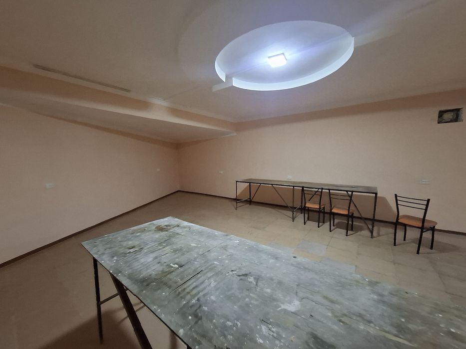 Сдается под бизнес Полуподвал Вокзал