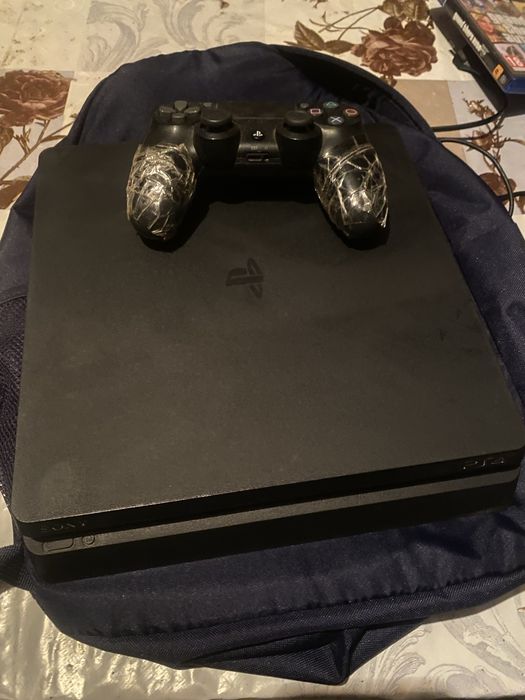 playstation 4 slim