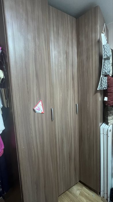 Продаю шкаф большой