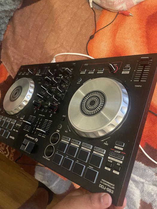 Consolă dj pioneer DDJ sb3