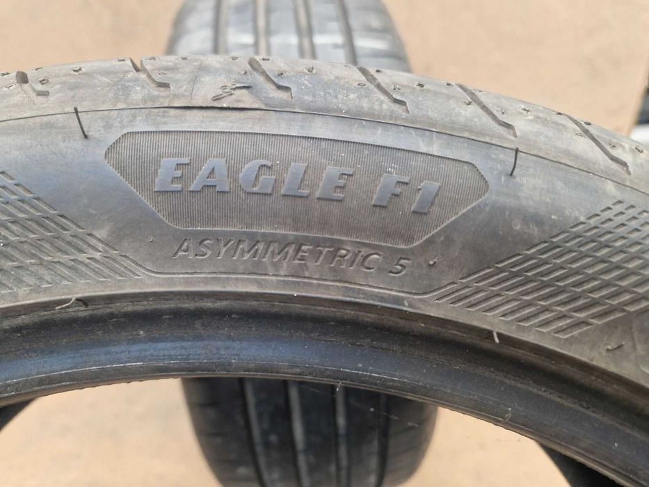2 Goodyear R19 235/45 Летни гуми  DOT1024