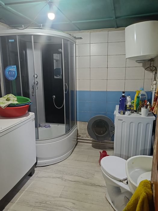 Продам теплый шпальный дом.