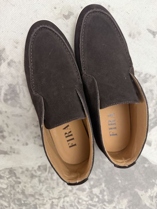 Продам лоферы надеты один раз.