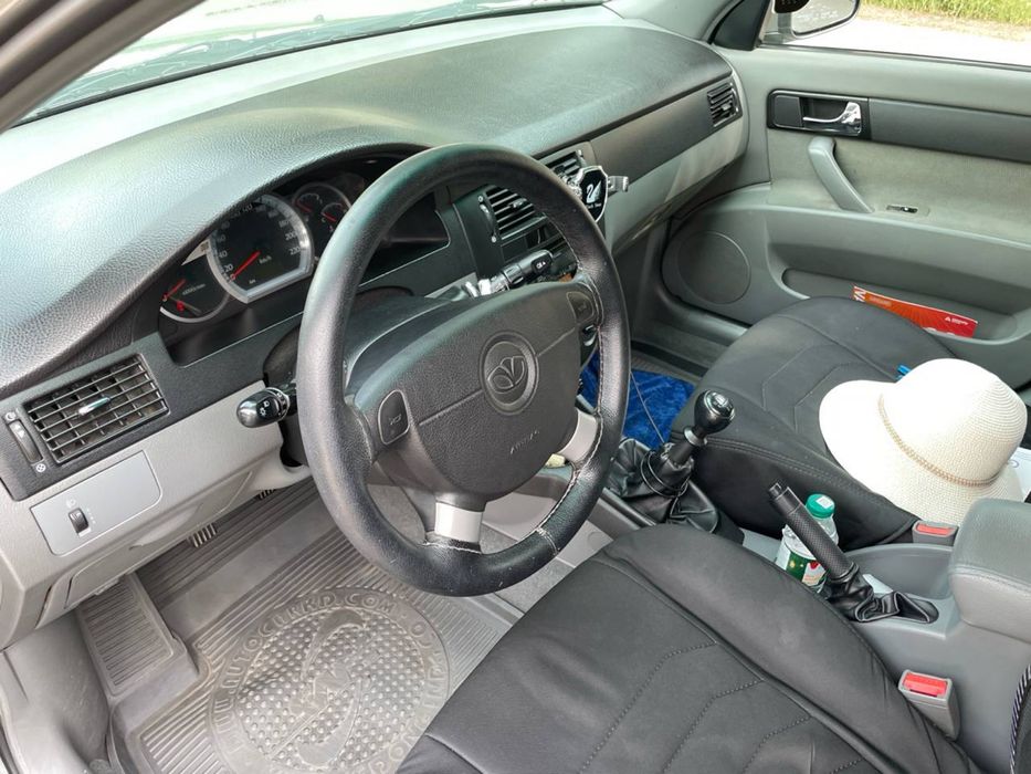 Daewoo Gentra 2016