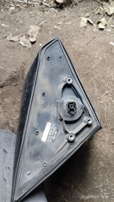 Зеркало мерс 190 продам