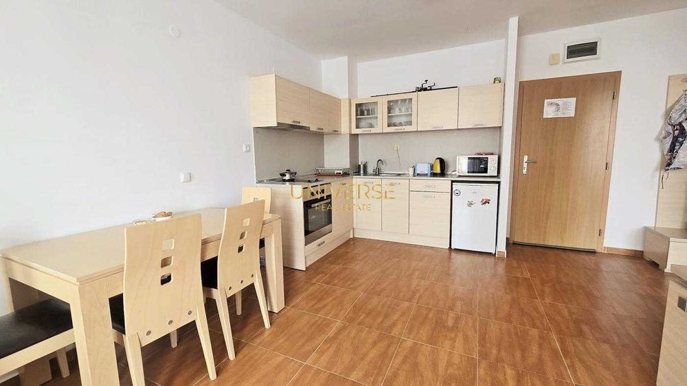 Продава се Двустаен апартамент в к.к. Слънчев бряг - 65 кв.м за 1600 €/кв.м - Снимка #3