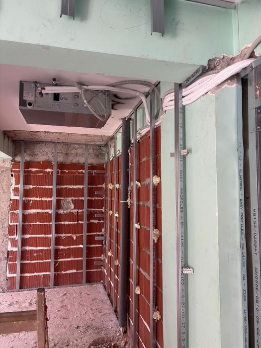 Высотные работы ,альпинигсты гидроизоляцыя  утепление стен