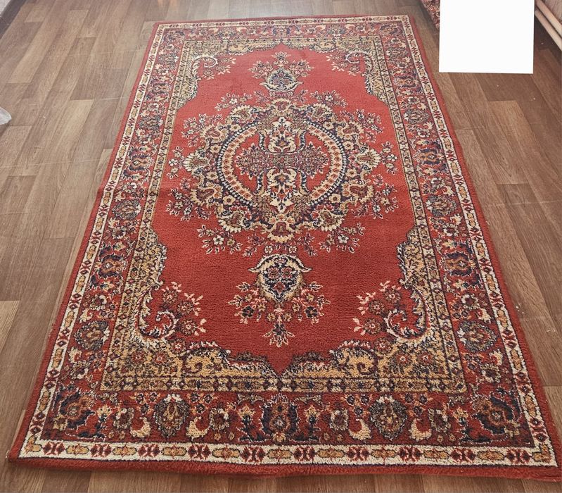 Кiлем 10000 тенге