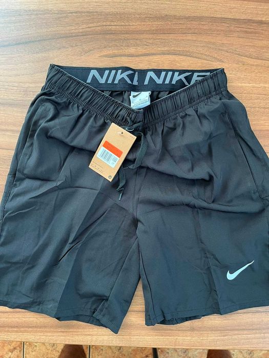 Set tricou si pantaloni scurti Nike Miler