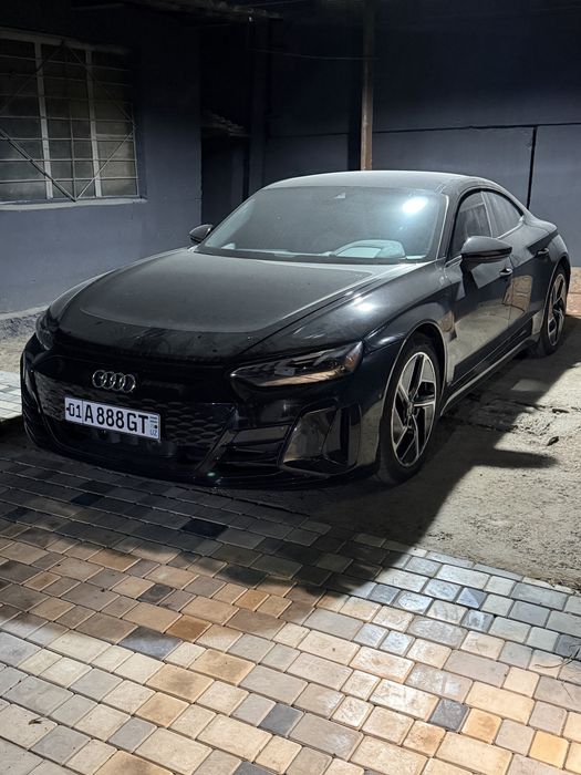 Audi e-tron GT обмен, кредит
