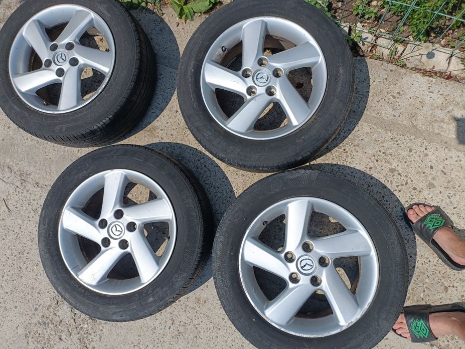 Jante aliaj Mazda R16 și cauciucuri vara