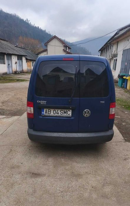 VW Caddy Maxi 2009
