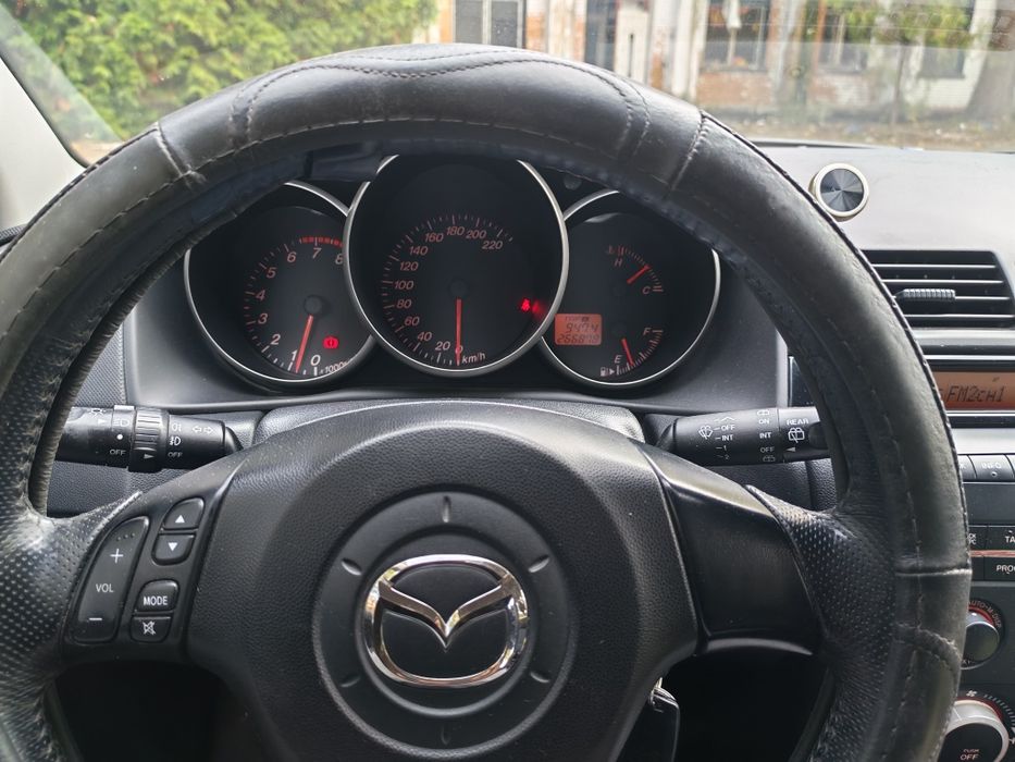 Vând Mazda 3 1.6 benzină 2005